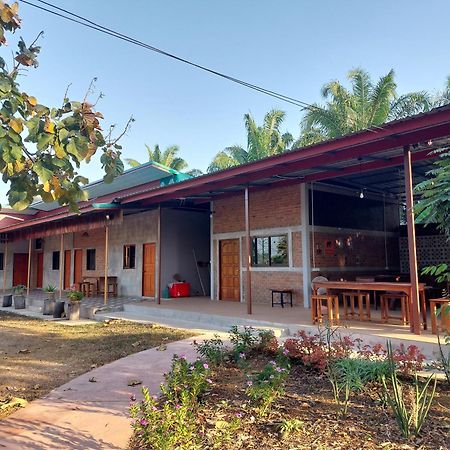 Yoga Homestay Seka Ngoại thất bức ảnh