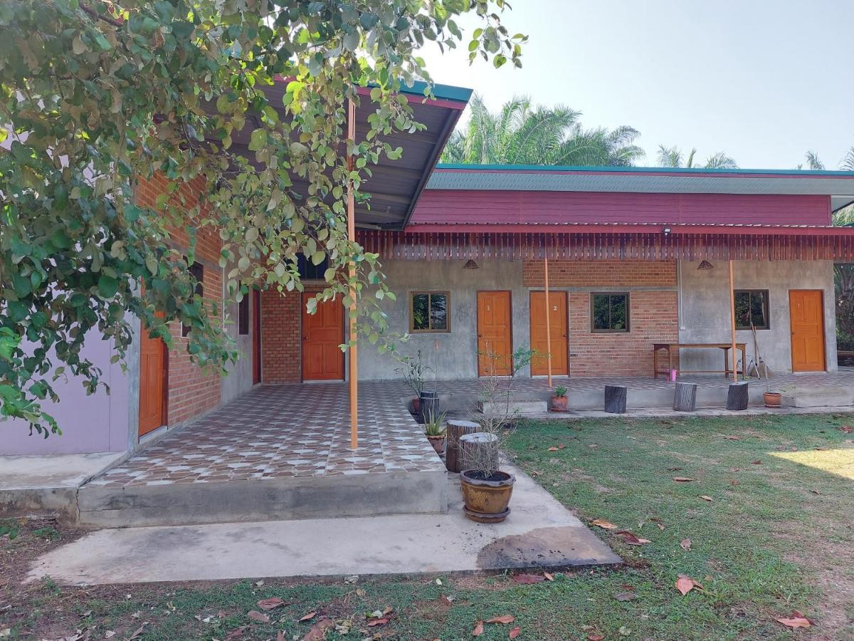 Yoga Homestay Seka Ngoại thất bức ảnh